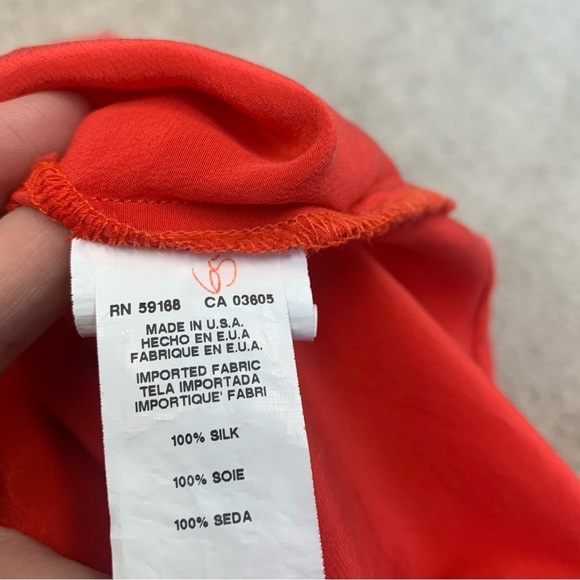 FIFTEEN Twenty blood orange red tie neck 100% silk blouse Sz L - Picture 7 of 11
